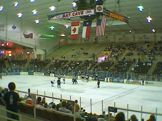 hockey_0003 (210k image)